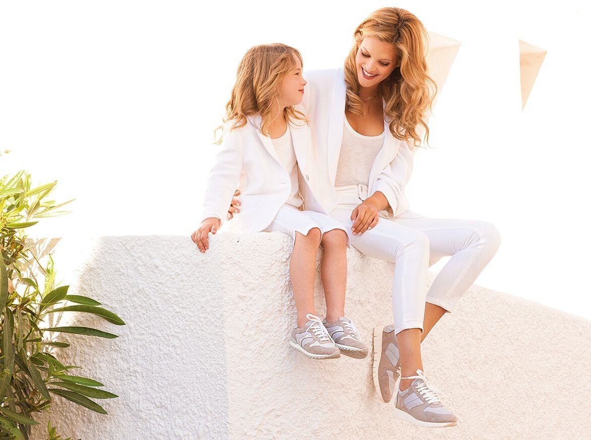 Grijze UNISA Lage sneakers DALTON - large