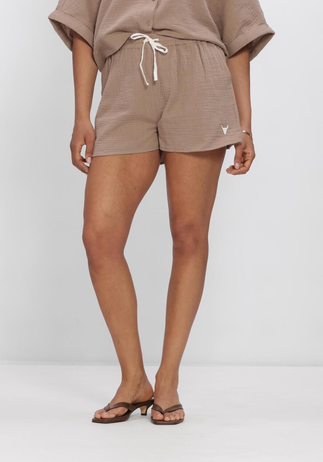 Taupe ALIX THE LABEL Broeken LADIES WOVEN CRINKLE SHORTS - large