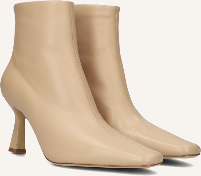Beige LOLA CRUZ Enkellaarsjes 002T14 Beige LOLA CRUZ Enkellaarsjes 002T14 - large