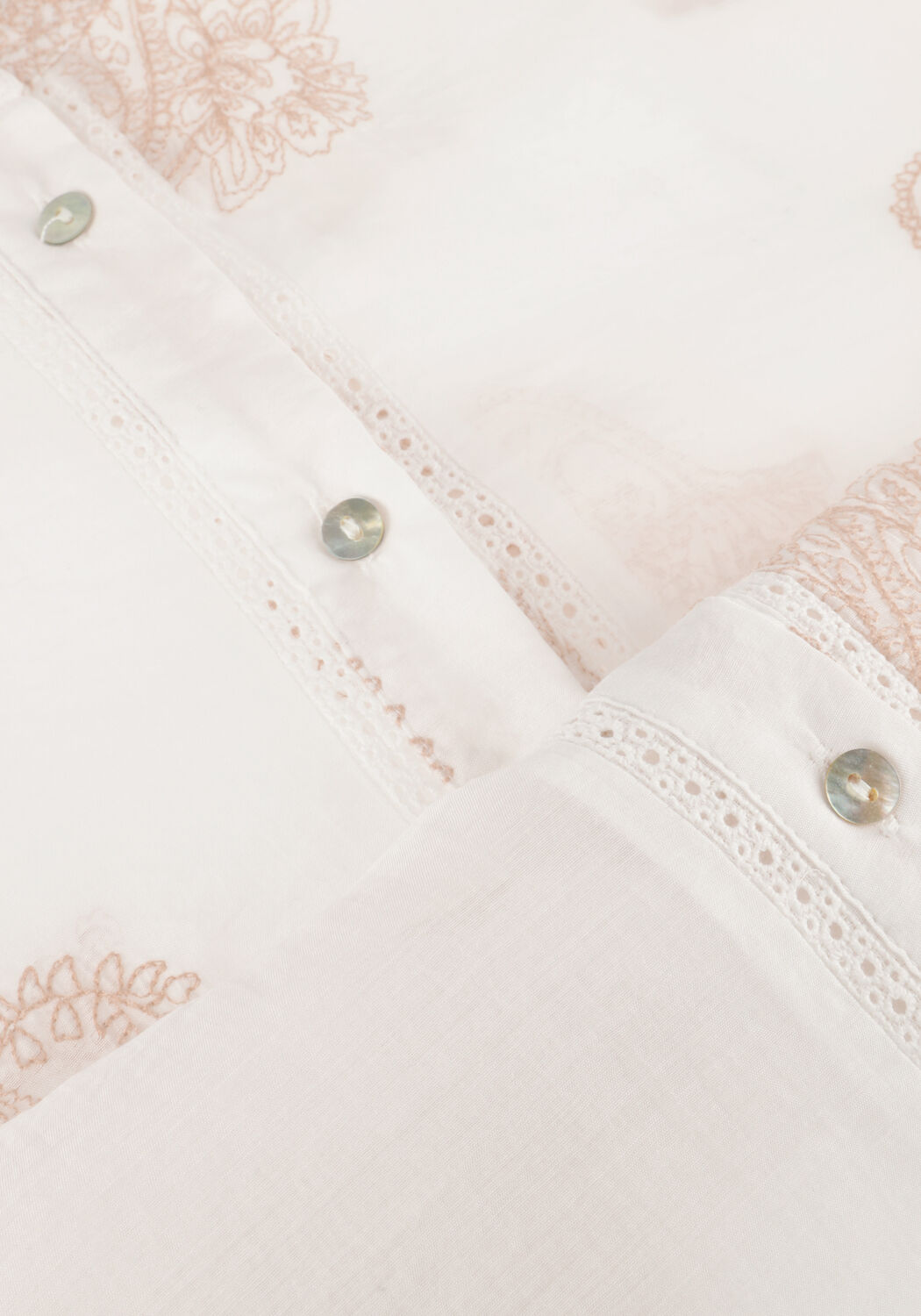 Gebroken wit NUKUS Blouses ROSAN BLOUSE EMBROIDERY - large