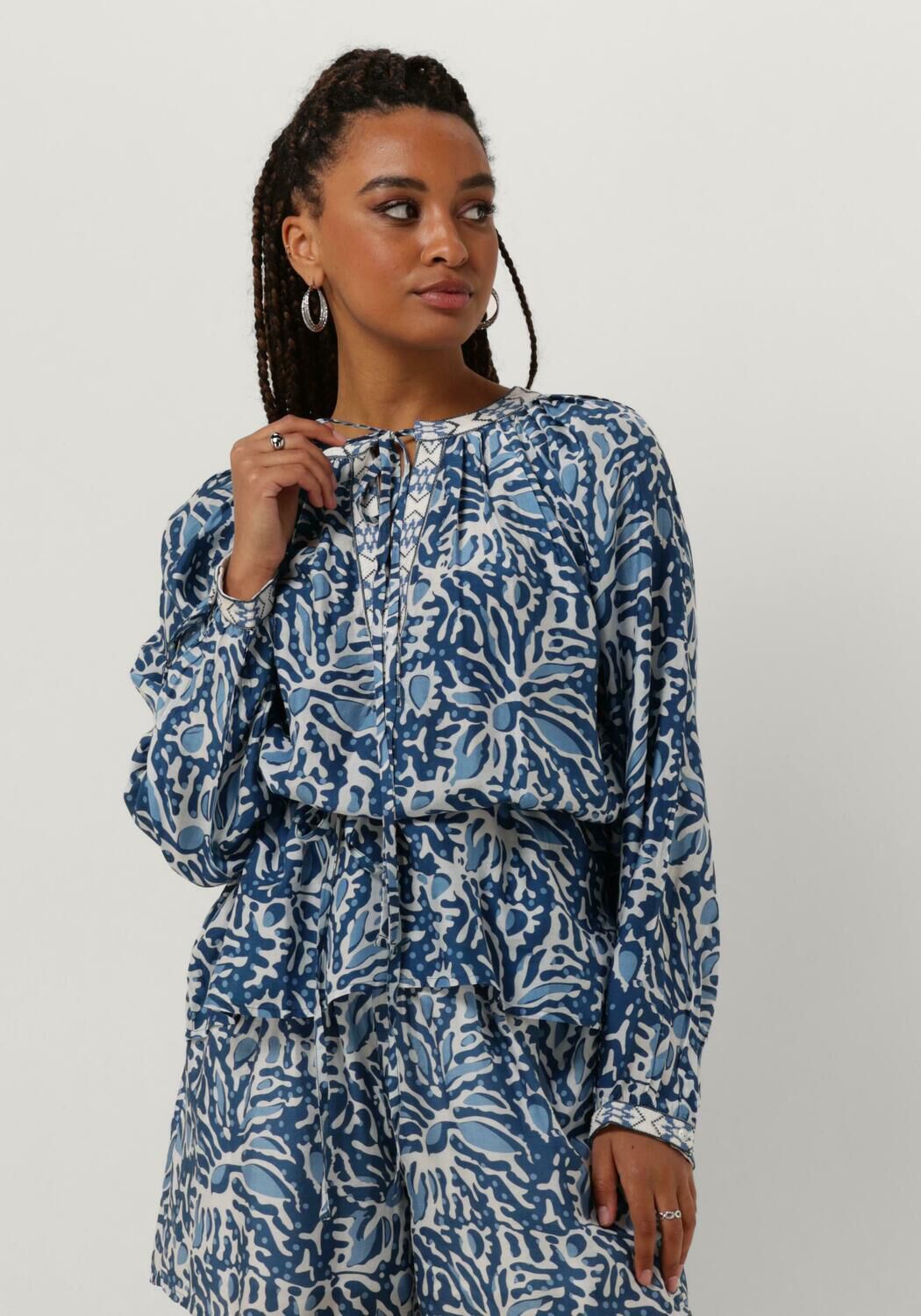 Ibana Lichtblauwe Blouse Tarza Blue Dames