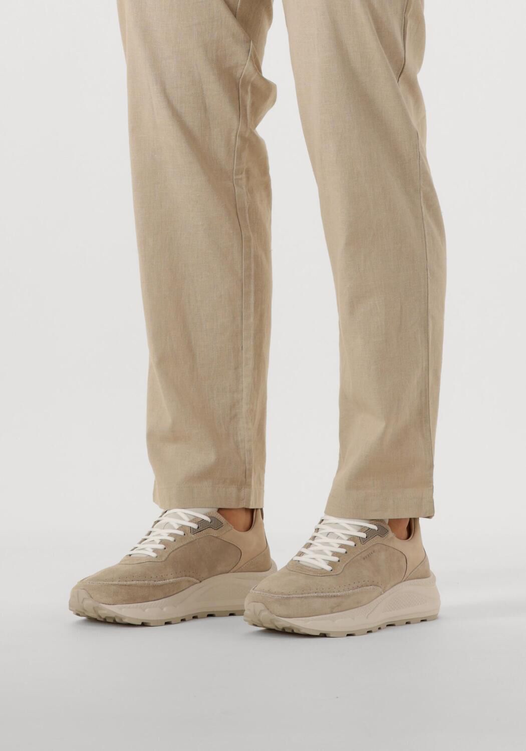 Beige NUBIKK Lage sneakers OBERON REESE - large