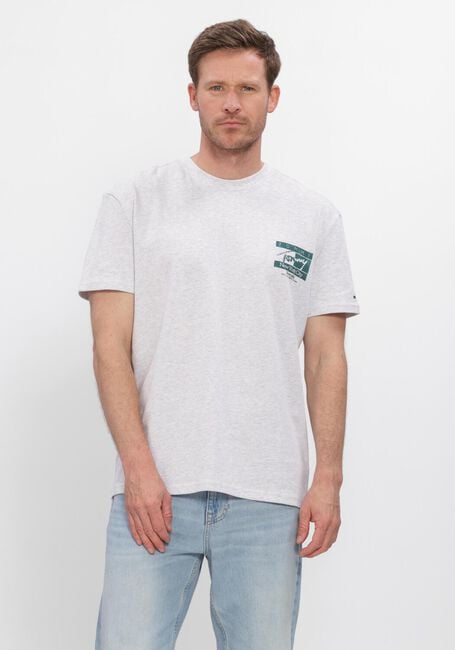 Lichtgrijze TOMMY JEANS T-shirt TJM REG SIGN FLAG SS TEE EXT - large