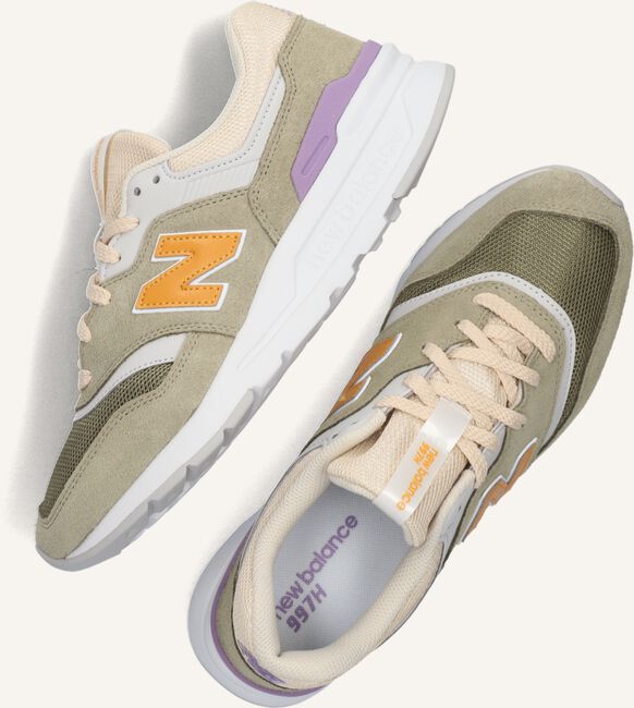 Groene NEW BALANCE Lage sneakers CW997 Groene NEW BALANCE Lage sneakers CW997 - large