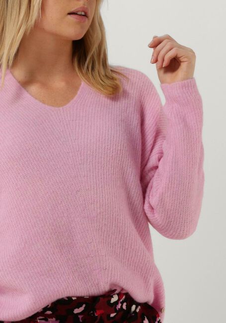 Lichtroze MOS MOSH Trui THORA V-NECK KNIT - large