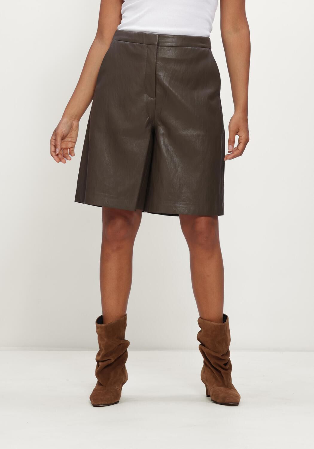 Donkergroene CIRCLE OF TRUST Korte broek PHEBE SHORT - large