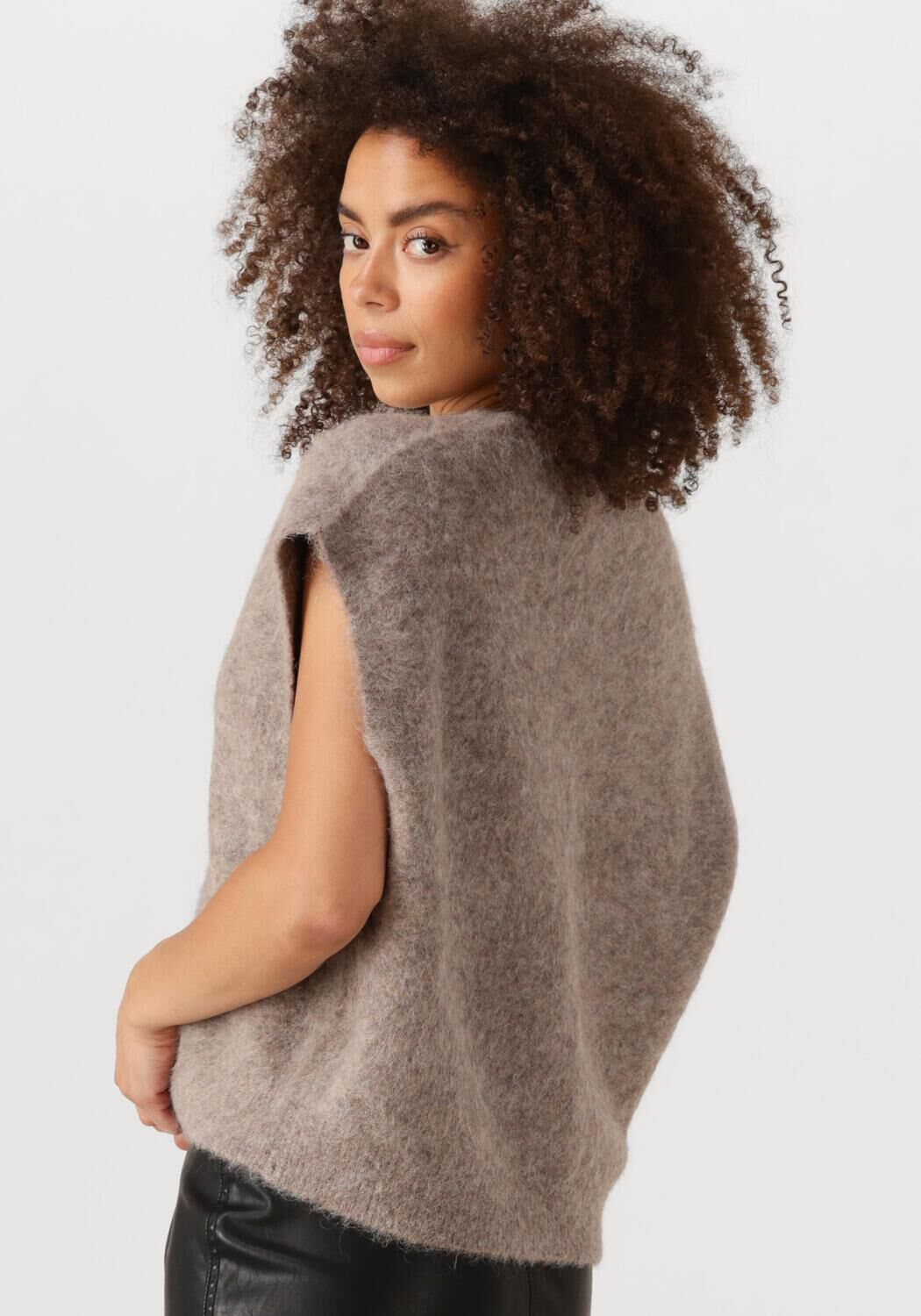 KNIT-TED Dames Truien & Vesten Constance Taupe
