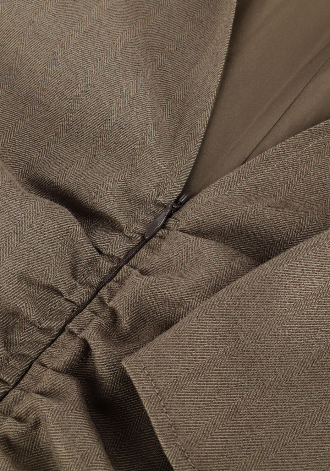 Khaki MODSTR&Ouml;M Mini jurk PEDROMD DRESS - large