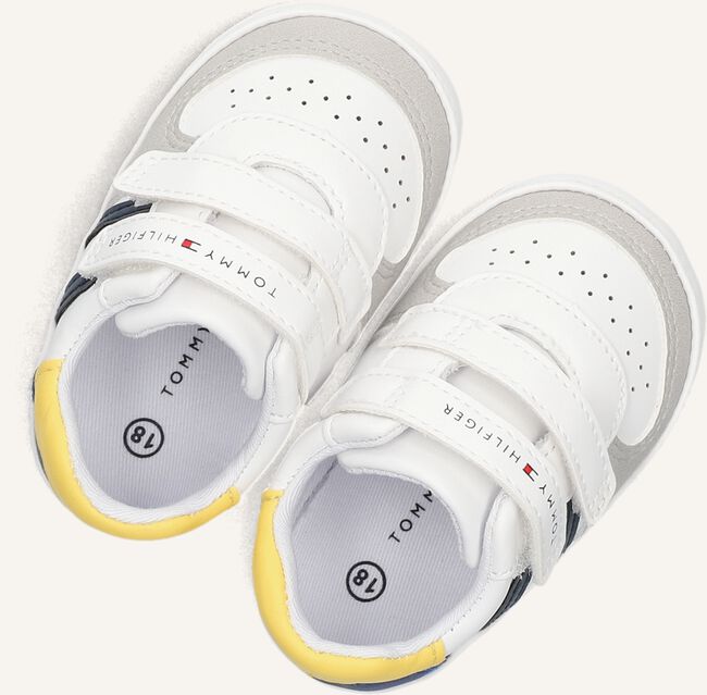 Witte TOMMY HILFIGER Lage sneakers 33830 Witte TOMMY HILFIGER Lage sneakers 33830 - large