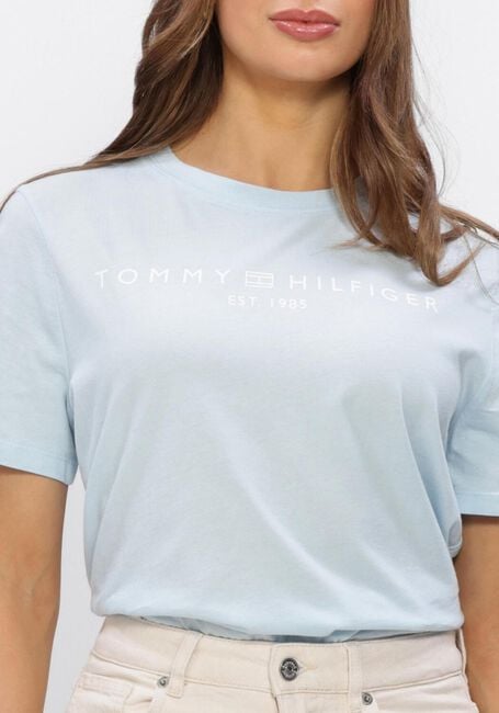 Lichtblauwe TOMMY HILFIGER T-shirt REG CORP LOGO - large