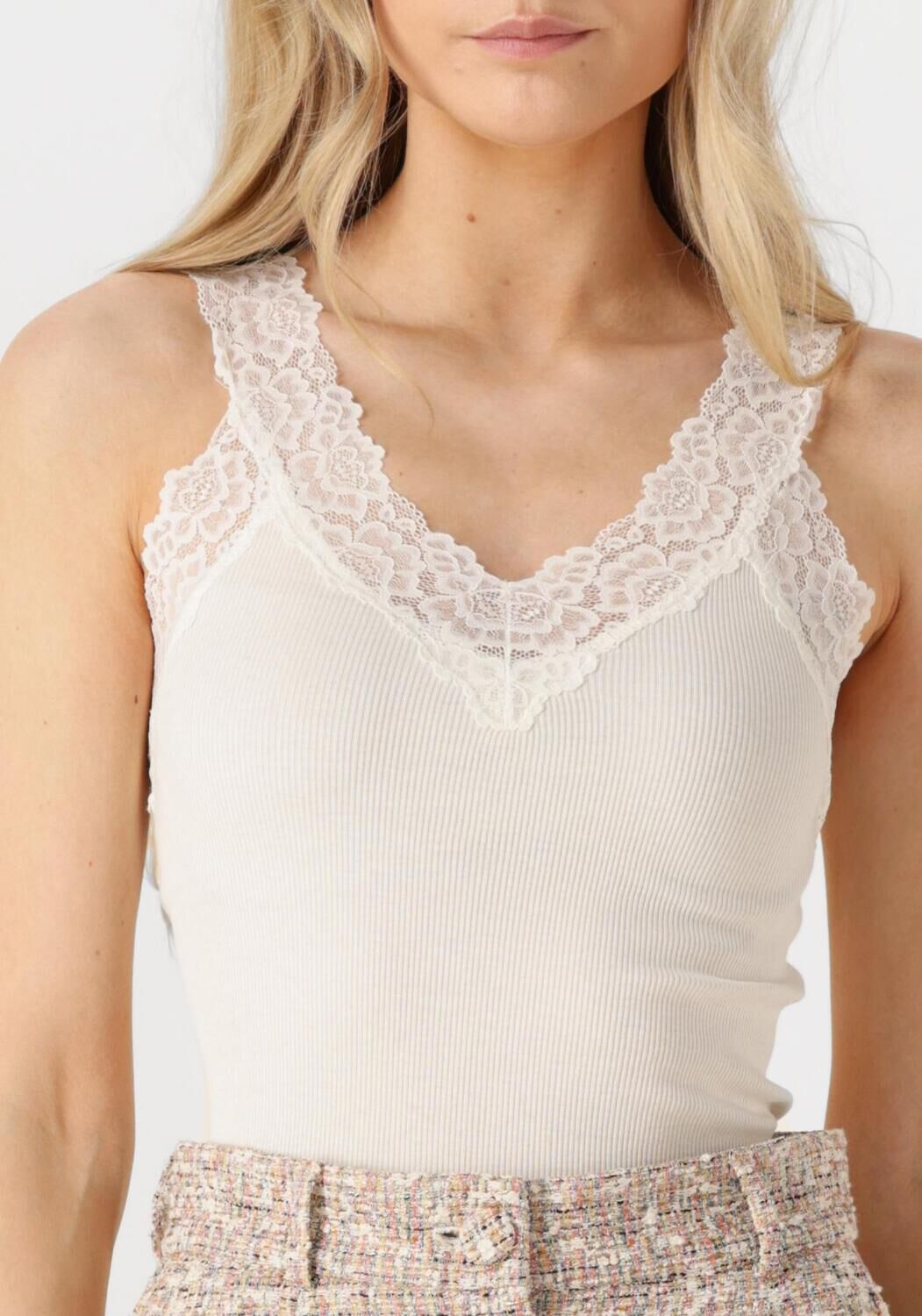 ROSEMUNDE Dames Tops & T-shirts Bernadine Sl Regular V-neck Top Wit