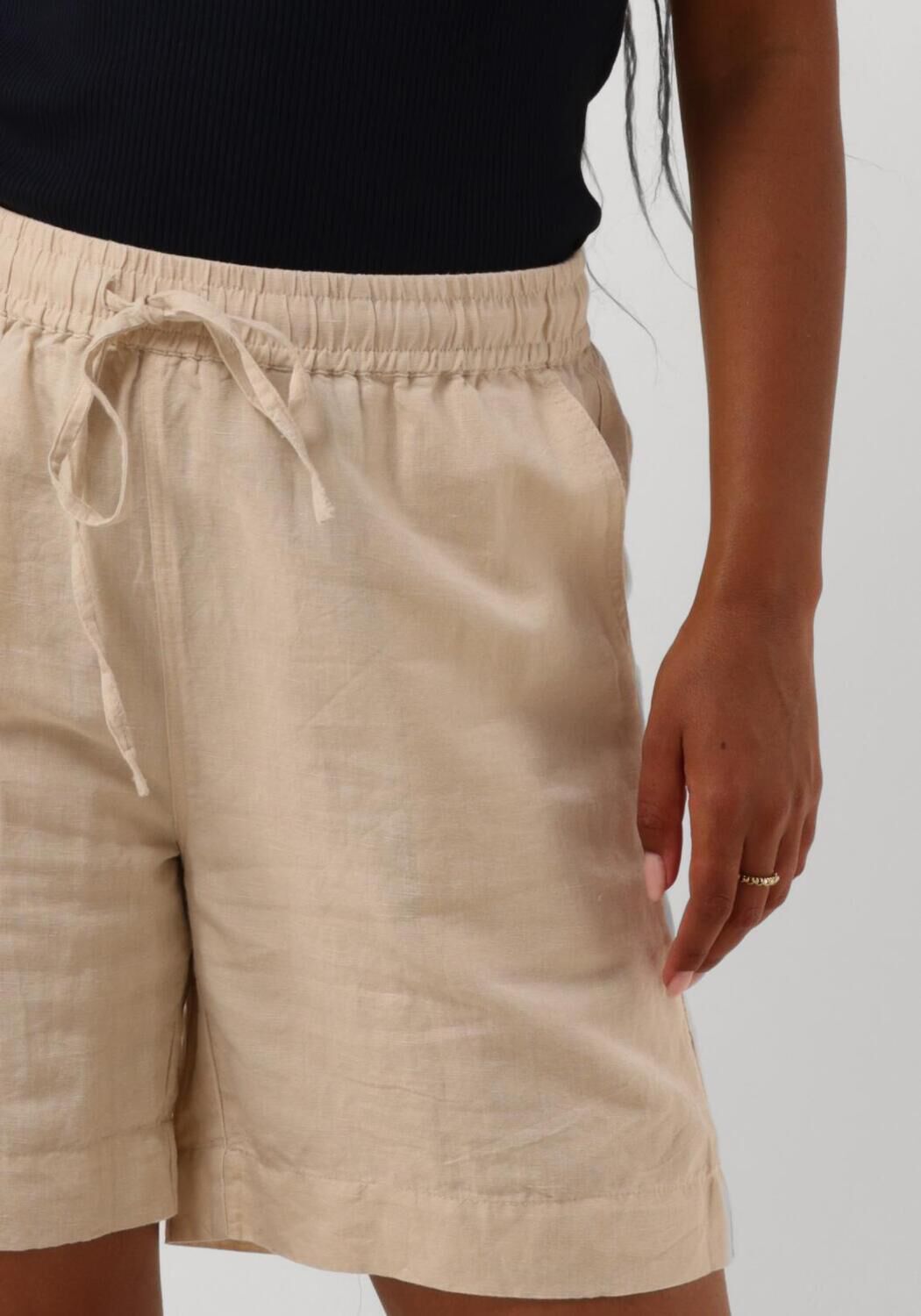 NEO NOIR Dames Broeken Shea Linen Shorts Zand