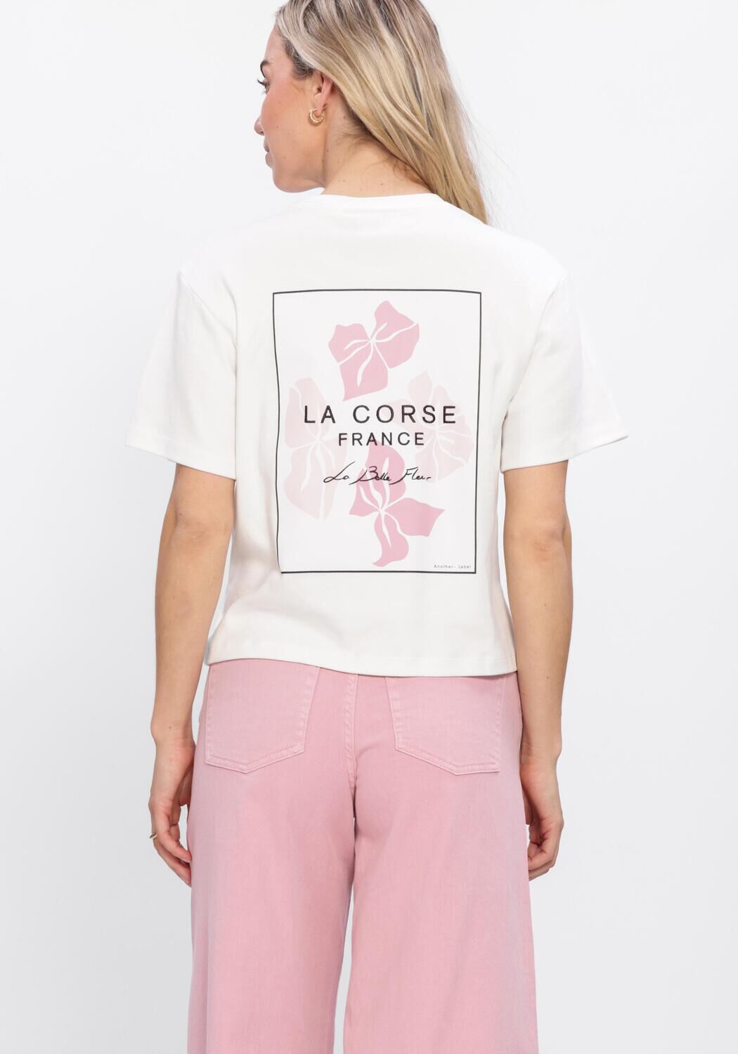 Gebroken wit ANOTHER LABEL T-shirt ALGINA LA CORSE T-SHIRT - large