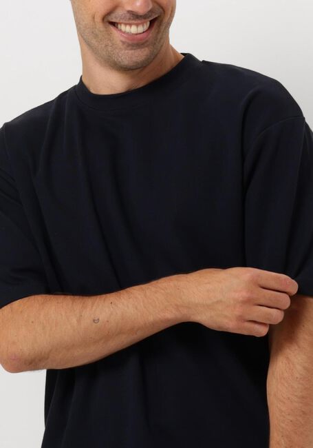 Donkerblauwe SELECTED HOMME T-shirt SLHLOOSEOSCAR SS O-NECK TEE NOOS - large