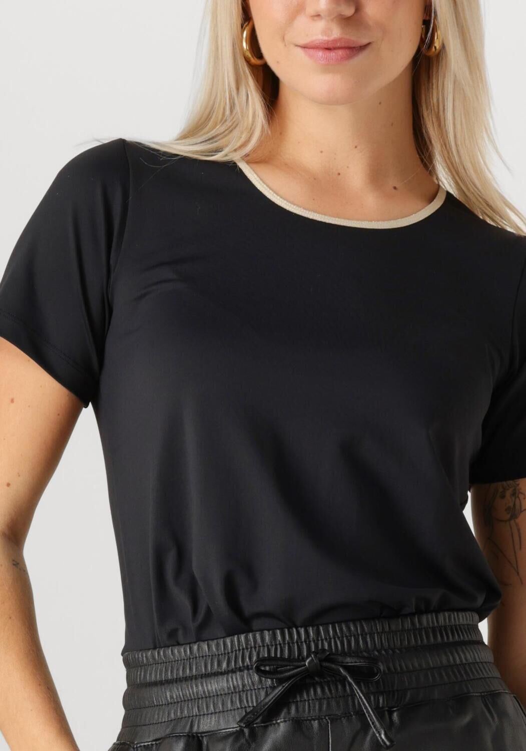 NUKUS Dames Tops & T-shirts Tirza Top Uni Zwart