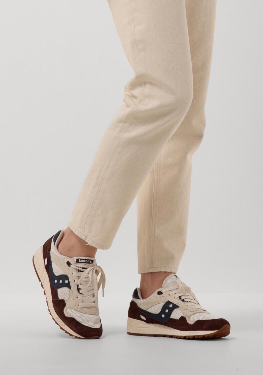 Witte SAUCONY Lage sneakers SHADOW 5000 M - large