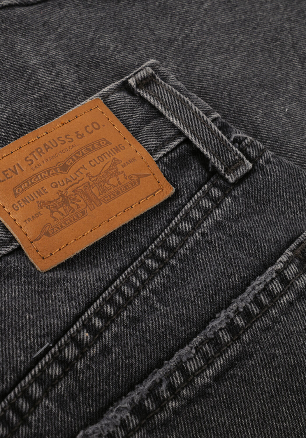 Donkergrijze LEVI'S Shorts HIGH BAGGY SHORT SHORT - large