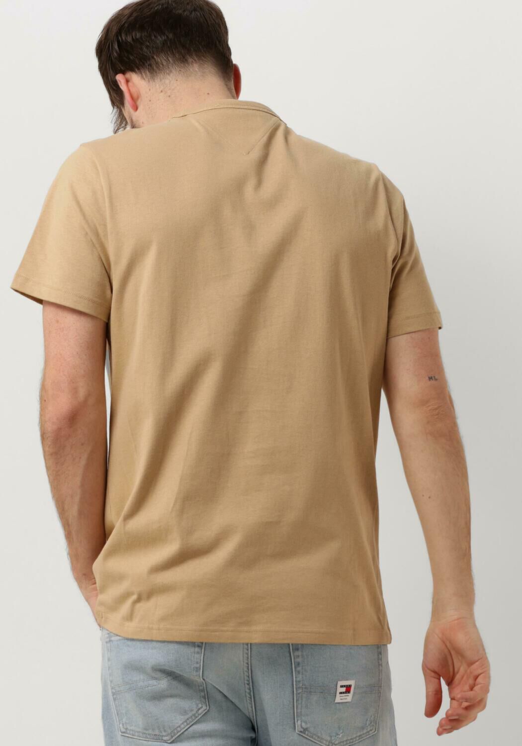 TOMMY JEANS Heren Polo's & T-shirts Tjm Slim Rib Detail Tee Beige