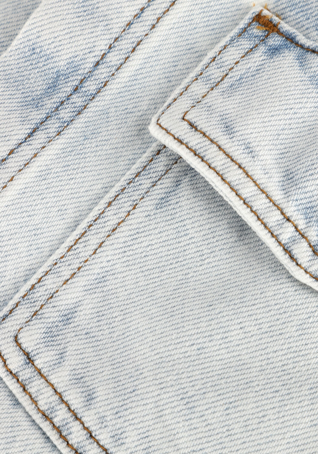 Lichtblauwe AMERICAN VINTAGE Blouses JOYBIRD-BL - large