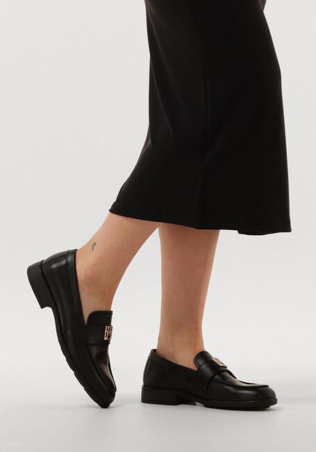 Zwarte TOMMY HILFIGER Loafers TH CLASSIC LOAFER Zwarte TOMMY HILFIGER Loafers TH CLASSIC LOAFER - large