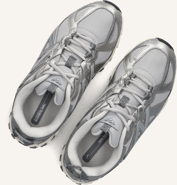 Grijze NEW BALANCE Lage sneakers ML610 D Grijze NEW BALANCE Lage sneakers ML610 D - large