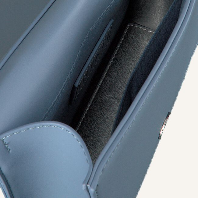 INYATI KIRA INYATI KIRA - large