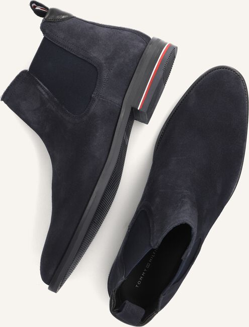Blauwe TOMMY HILFIGER Chelsea boots SIGNATURE HILFIGER SUEDE CHELSEA Blauwe TOMMY HILFIGER Chelsea boots SIGNATURE HILFIGER SUEDE CHELSEA - large