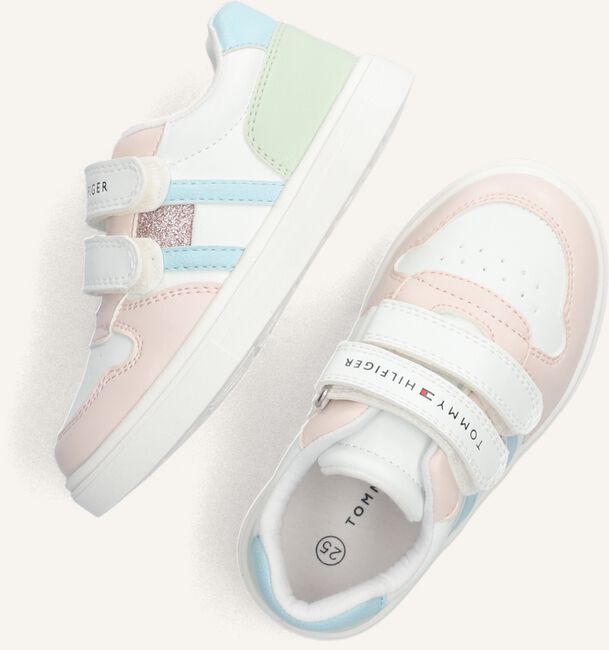 Witte TOMMY HILFIGER Lage sneakers 32690 Witte TOMMY HILFIGER Lage sneakers 32690 - large