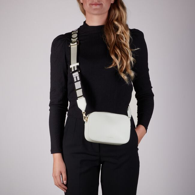 Witte COCCINELLE Schoudertas TEBE Witte COCCINELLE Schoudertas TEBE - large