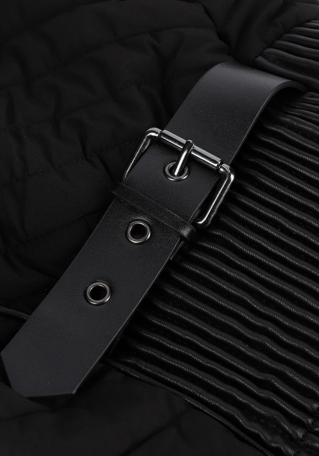 Zwarte GUESS Gewatteerde jas NEW OXANA JACKET - large