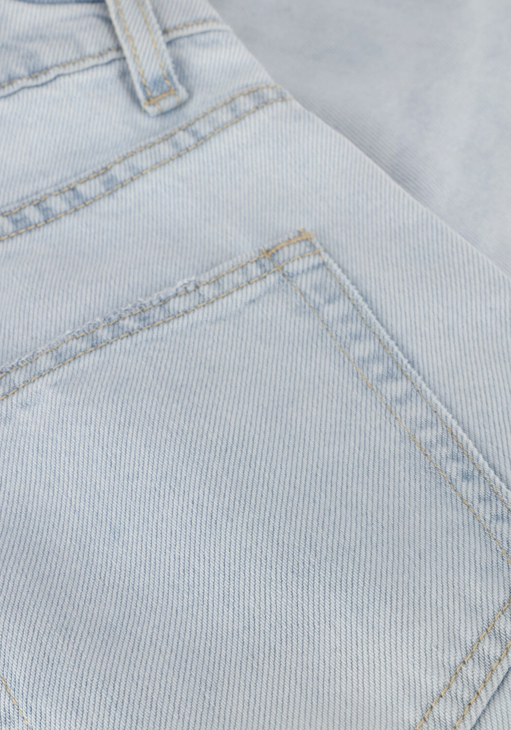 Lichtblauwe WITHBLACK Shorts WBLKAROLINA DENIM SHORT - large