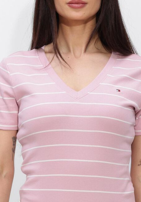 Roze TOMMY HILFIGER T-shirt SLIM CODY V-NK - large