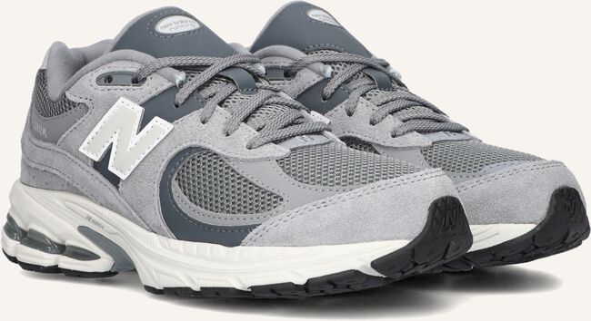 Grijze NEW BALANCE Lage sneakers GC2002 Grijze NEW BALANCE Lage sneakers GC2002 - large