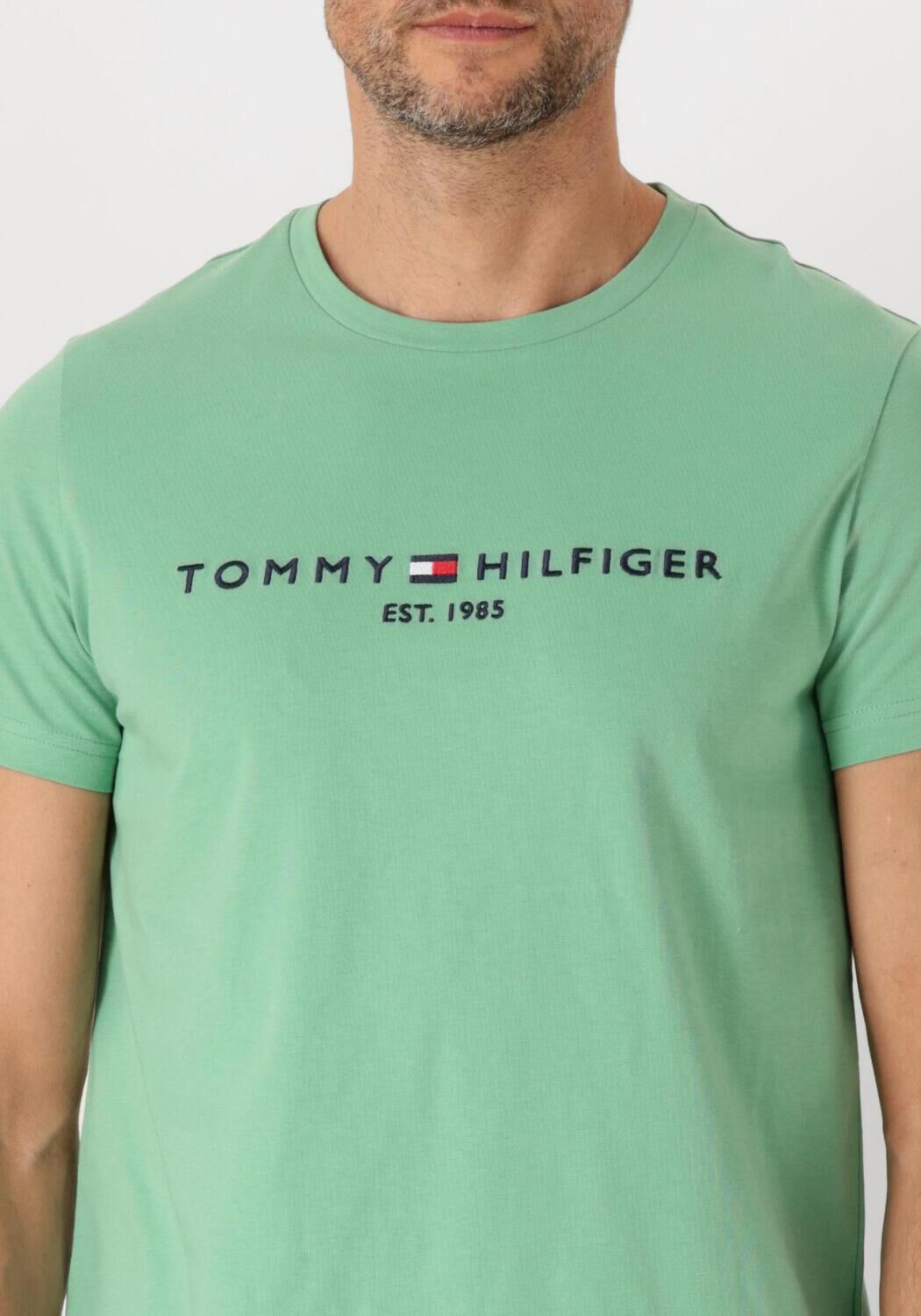 TOMMY HILFIGER Heren Polo's & T-shirts Tommy Logo Tee Groen
