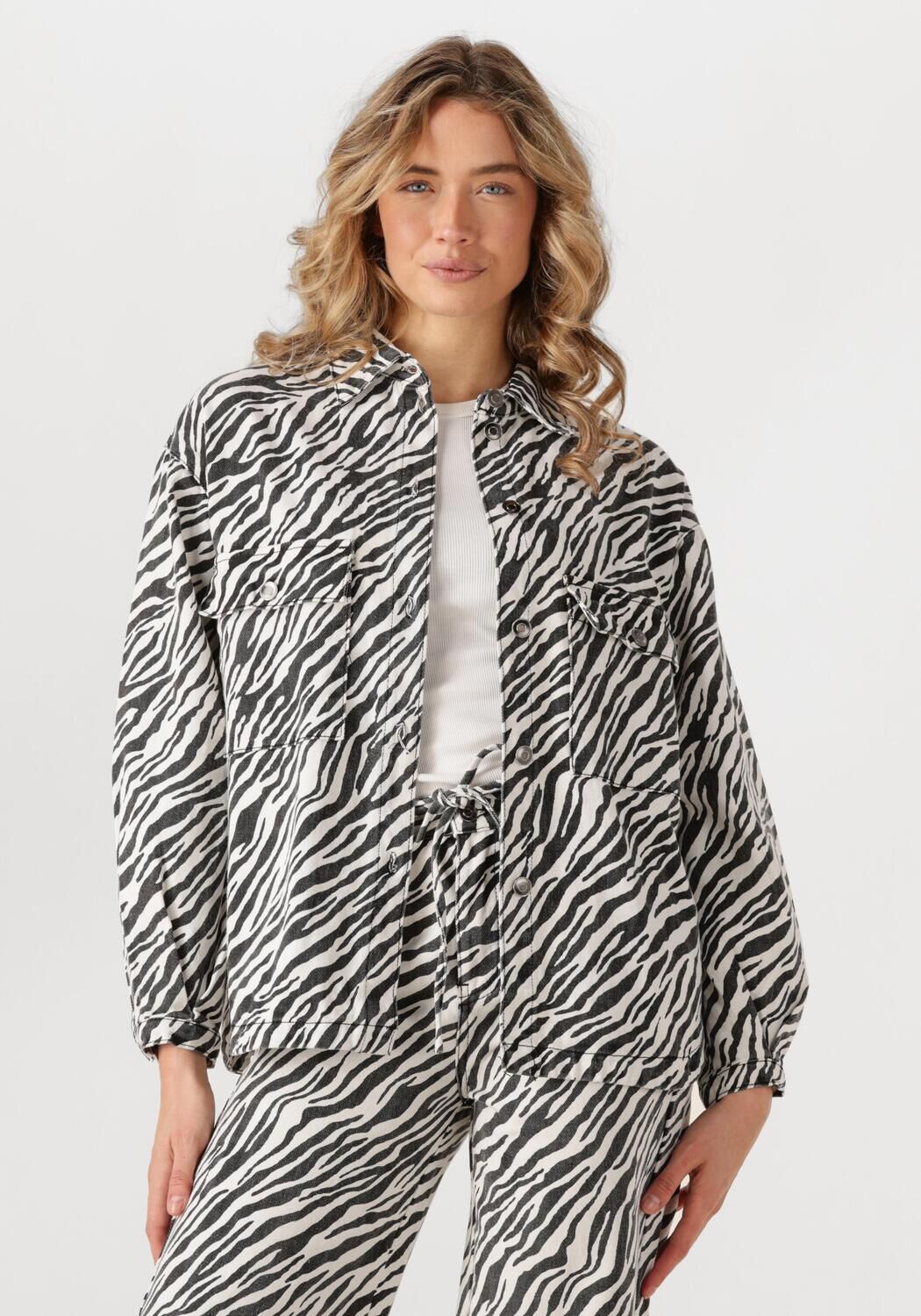 MOVES Dames Jassen Noliana Shirt 4228 Multi