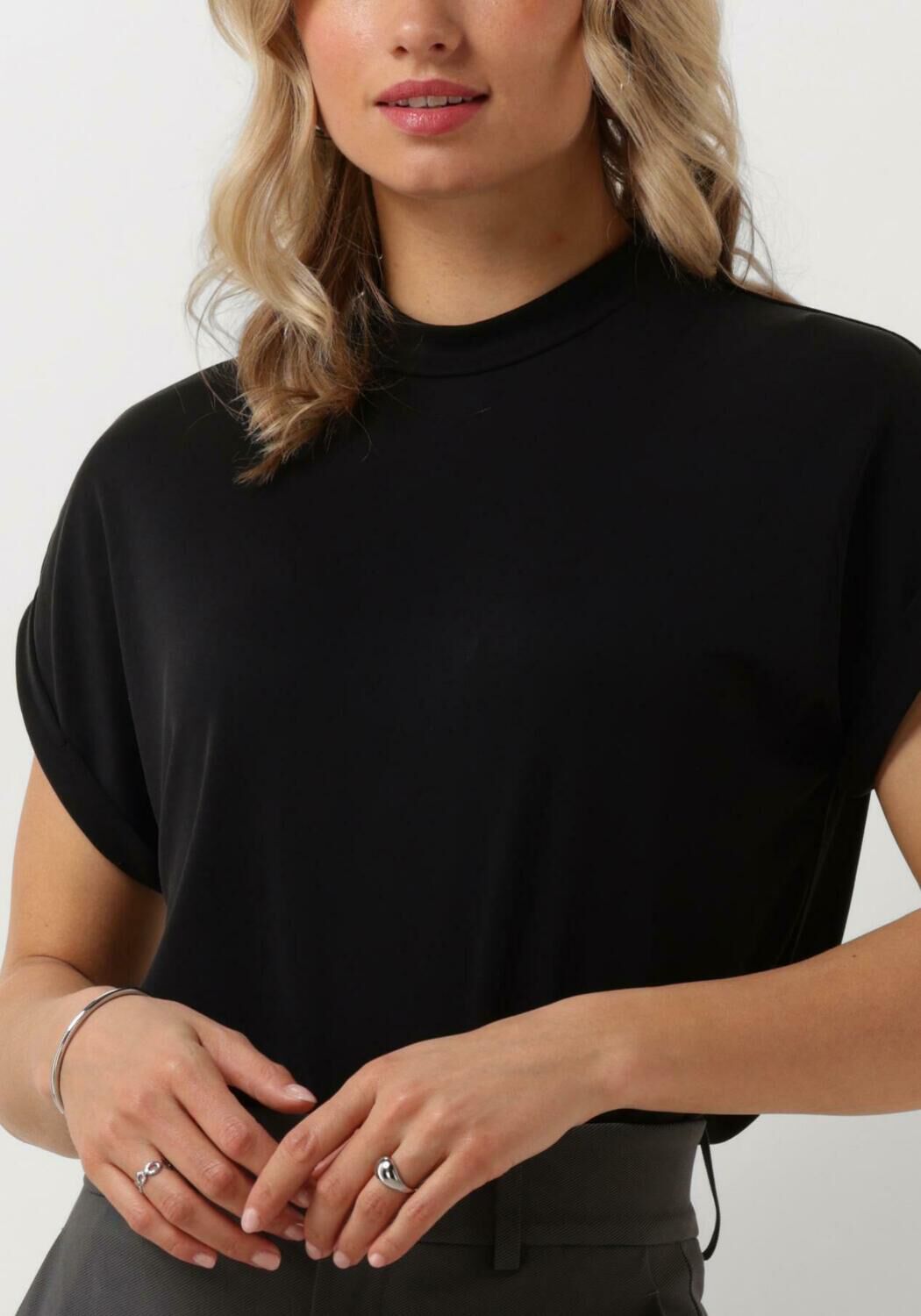 MINUS Dames Tops & T-shirts Mavelyn Modal Blouse Zwart