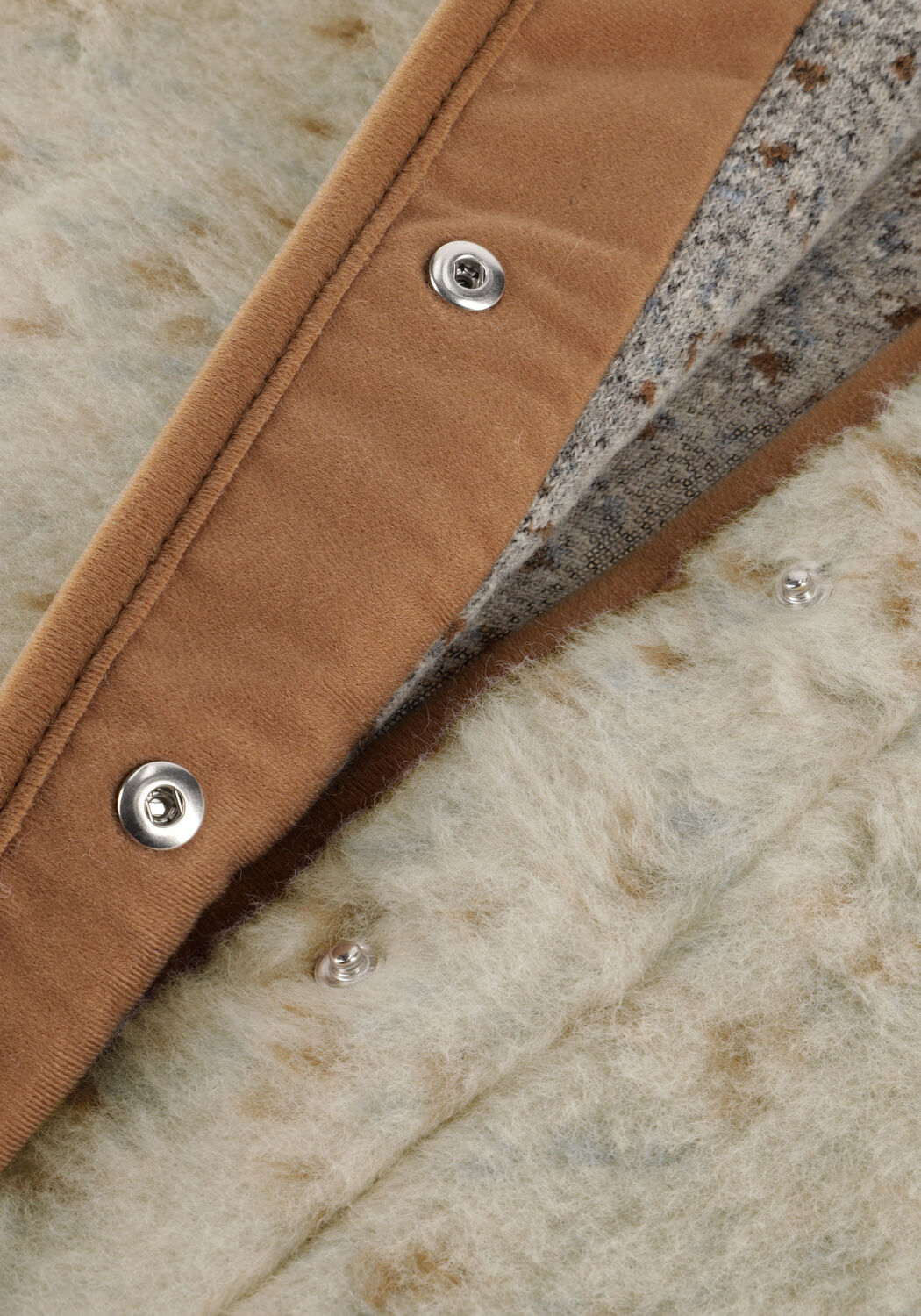 Gebroken wit ALWERO Gilet TYB LIGHT JUNIOR - large