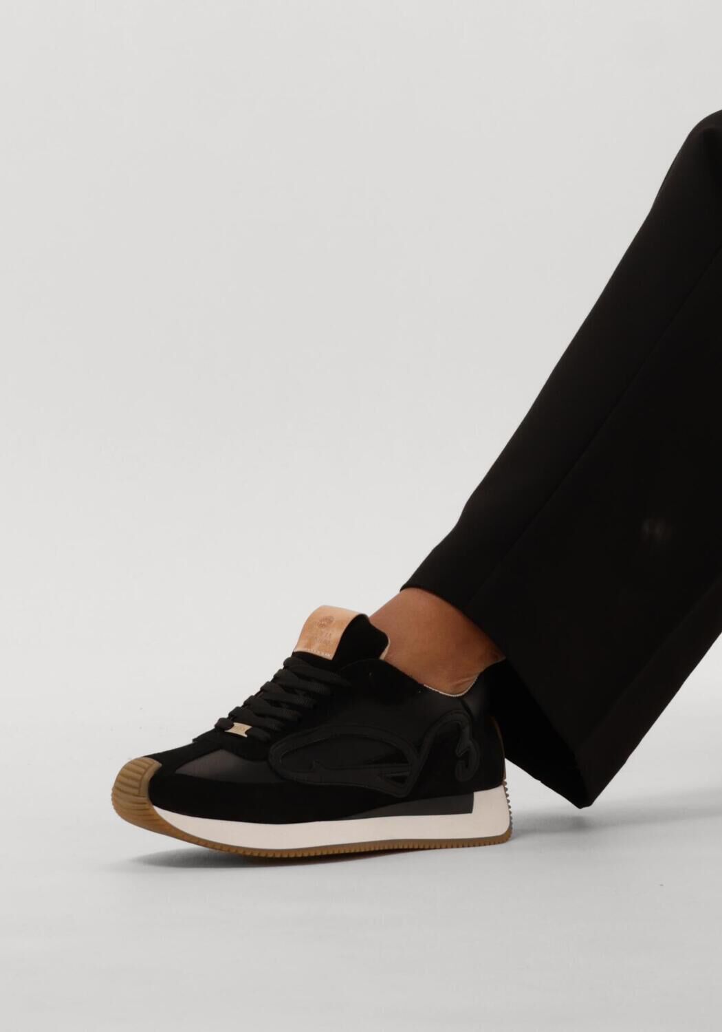 Zwarte FRED DE LA BRETONIERE Lage sneakers YENTL SIGN - large