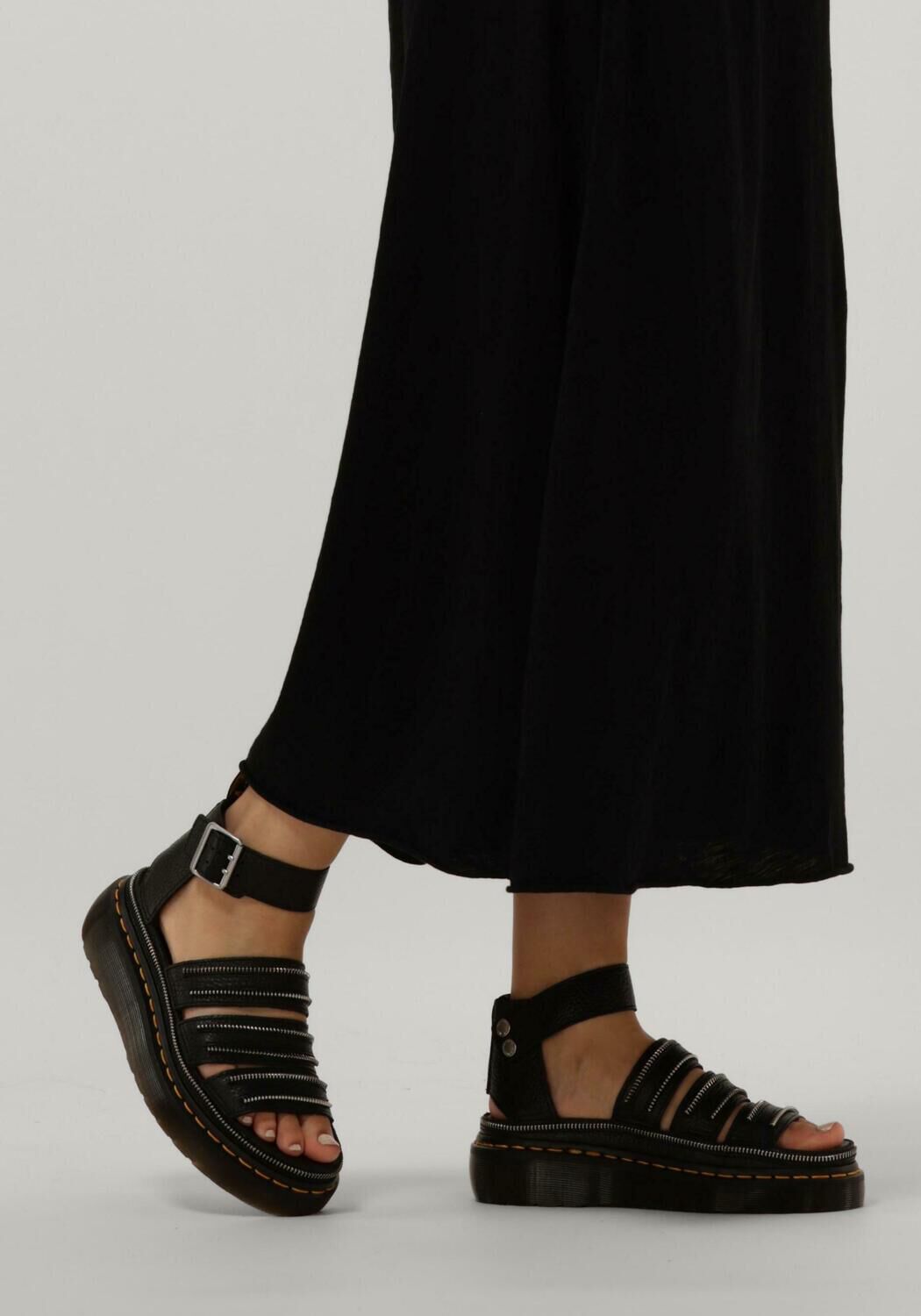 Zwarte DR MARTENS Sandalen CLARISSA II QUAD - large