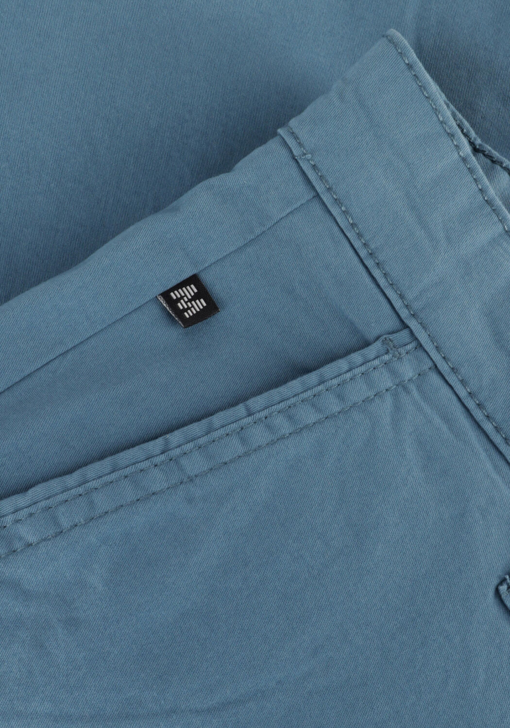 Blauwe MATINIQUE Korte broek MATHOMAS SHORT - large