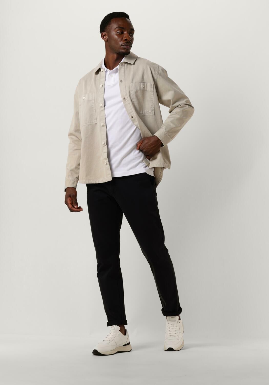 Omoda mannen hot sale