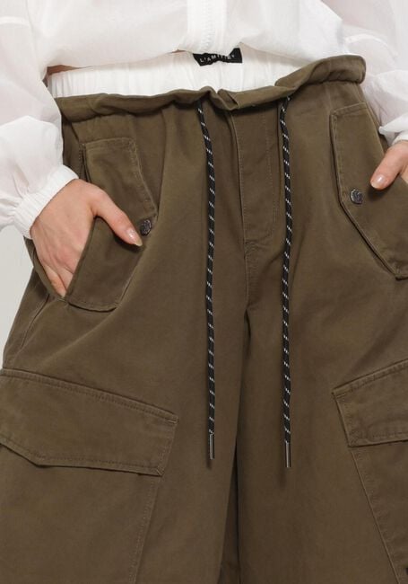 Groene HAUTE L'AMITI&Eacute; Cargobroeken PULL ON CARGO BERMUDAS - large