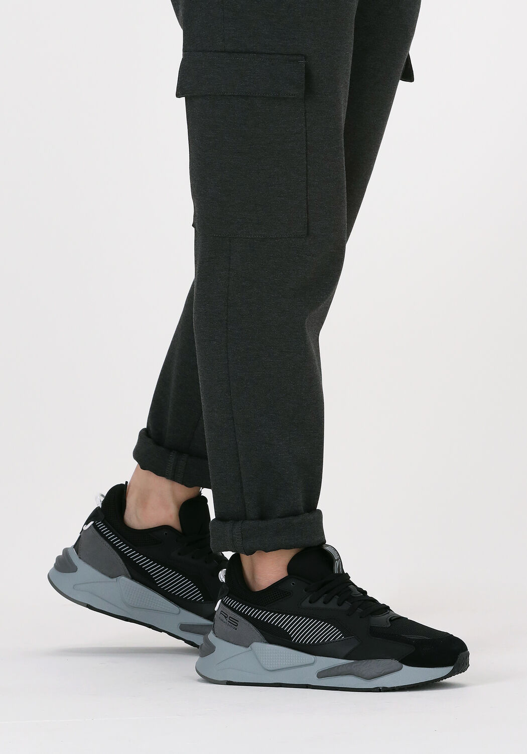 Zwarte PUMA RSZ COLLEGE Lage sneaker | Omoda