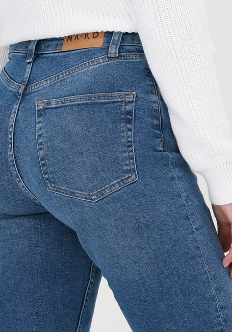 Blauwe NA-KD Mom jeans COMFORT MOM JEANS - large