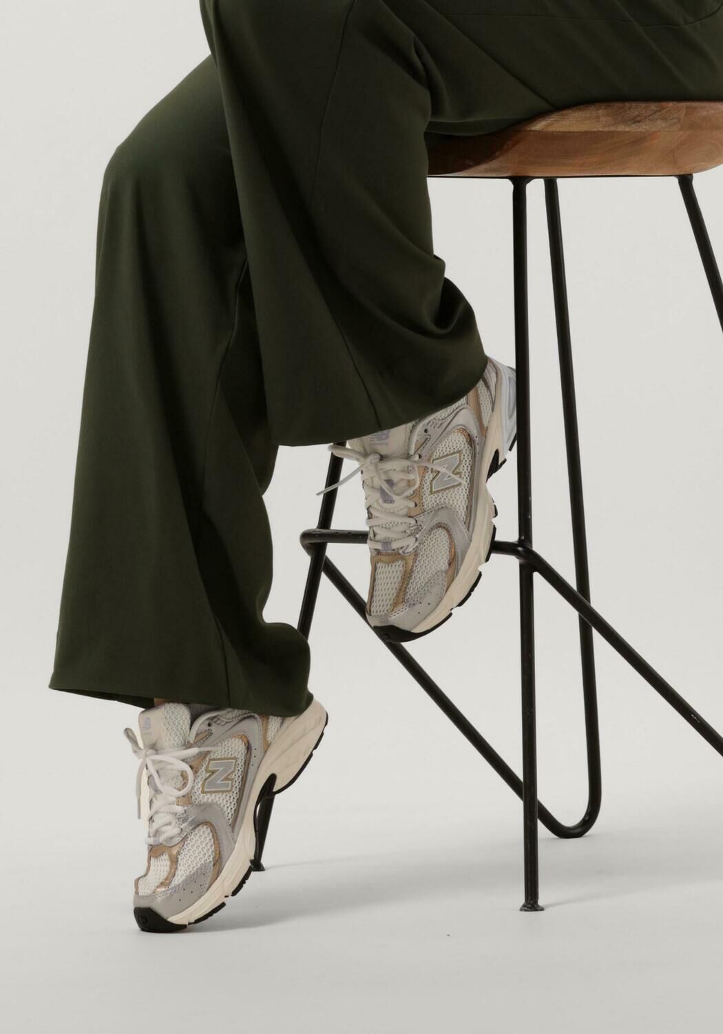 Zilveren NEW BALANCE Lage sneakers MR530 D - large