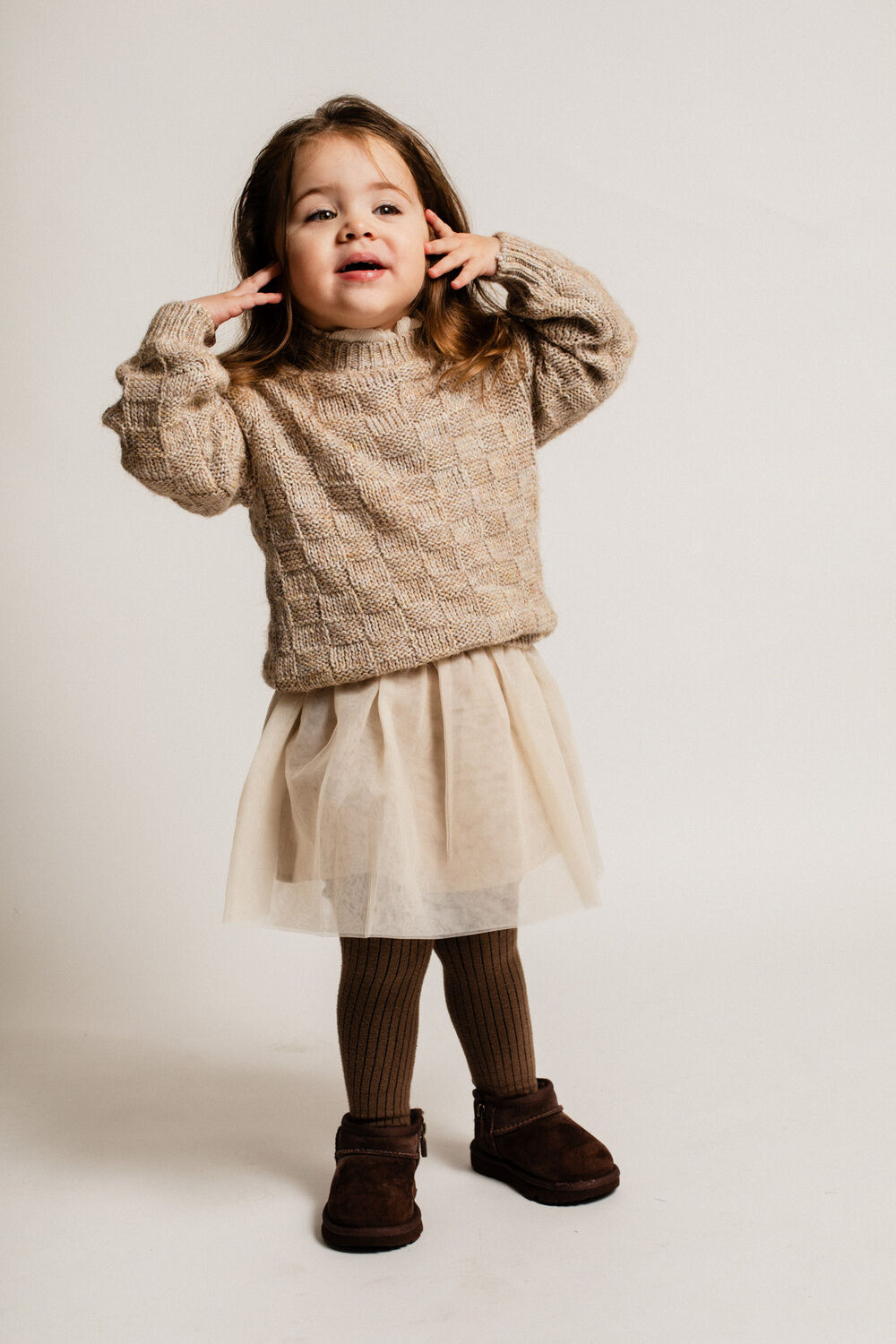 Beige BAJE STUDIO Trui VELAN - large