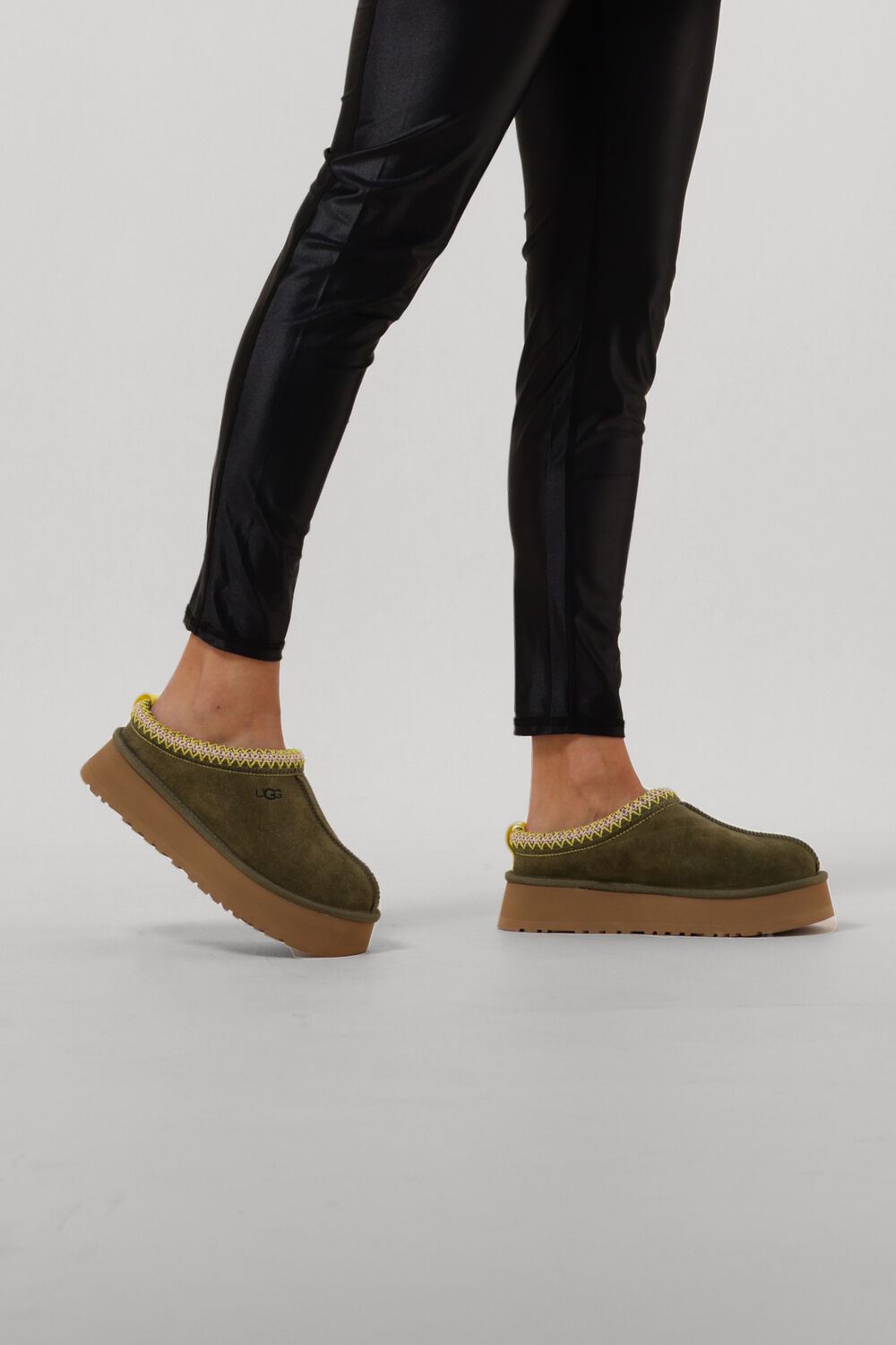 Groene UGG Pantoffels W TAZZ - large