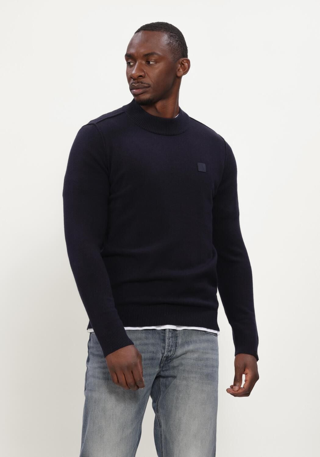 BUTCHER OF BLUE Heren Truien & Vesten Clifden Mock Donkerblauw