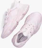 Roze ADIDAS Lage sneakers OZWEEGO J - medium
