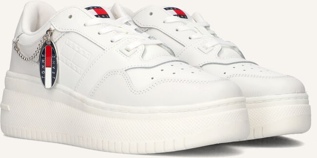 Witte TOMMY JEANS Lage sneakers TJW RETRO BASKET FLATFORM Witte TOMMY JEANS Lage sneakers TJW RETRO BASKET FLATFORM - large